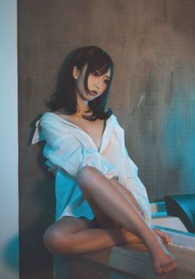 欧美高潮喷尿_1080P全集在线观看
